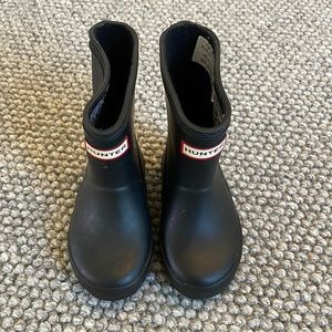 Hunter rain boots size 5